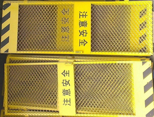 施工电梯防护门QL-A款